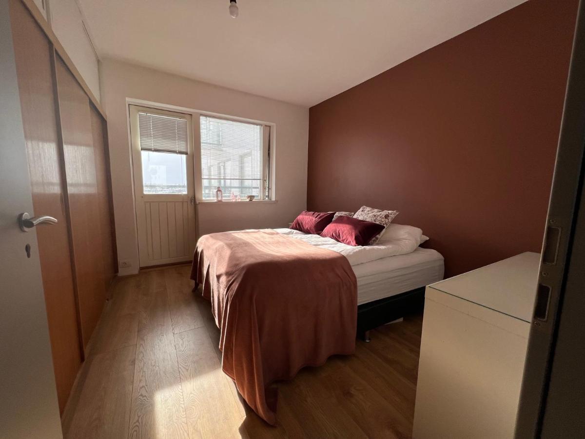 Jm Homestay - A Cozy Two Bedroom Apartment Reykjavik Bagian luar foto